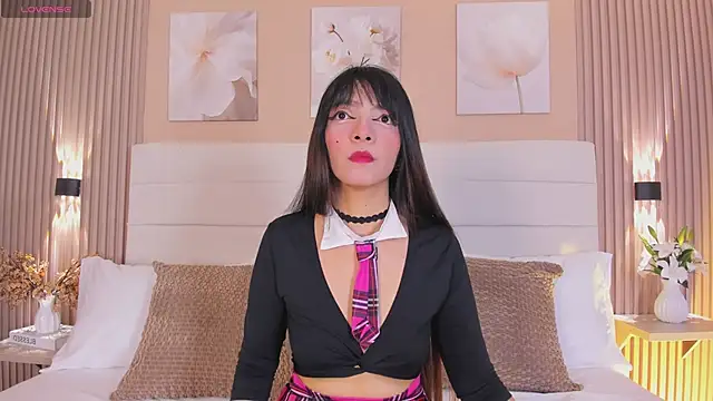 Snapshot of LisaLain chatting on April 30, 2026, 12:00 pm LisaLain online show from April 30, 2026, 12:00 pm
