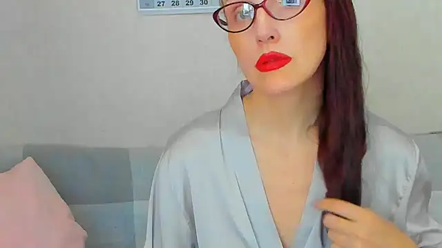 Snapshot of beddable_woman chatting on March 3, 2026, 9:37 am beddable woman online show from March 3, 2026, 9:37 am