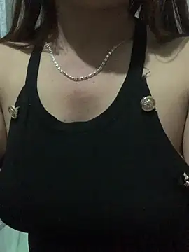 Snapshot of Lavi_bbaby chatting on February 27, 2026, 10:54 pm Lavi bbaby online show from February 27, 2026, 10:54 pm