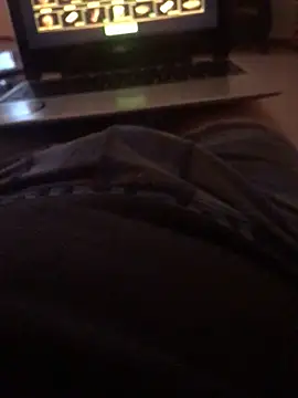 Tommyzzzzzz online show from September 15, 2025, 5:13 pm