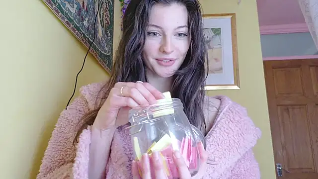 Snapshot of meesey chatting on February 4, 2026, 12:55 pm meesey online show from February 4, 2026, 12:55 pm