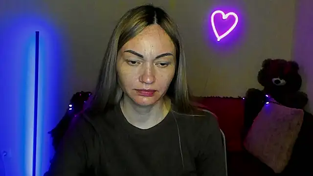 Snapshot of BlondMikey22 chatting on May 6, 2026, 11:26 am BlondMikey22 online show from May 6, 2026, 11:26 am