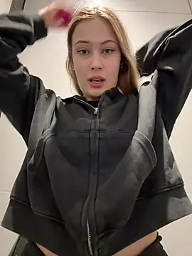 blonde exe online show from March 3, 2026, 3:18 pm