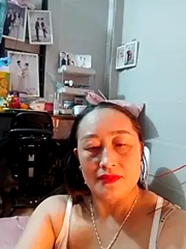 Jolie sexy online show from March 12, 2026, 3:29 pm