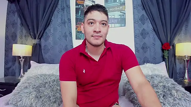 NicoHoffman online show from April 14, 2026, 10:16 pm