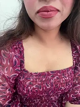 Snapshot of riya_sharma11 chatting on February 10, 2026, 8:40 am riya sharma11 online show from February 10, 2026, 8:40 am