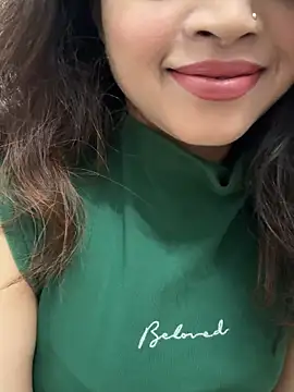 Snapshot of riya_sharma11 chatting on February 14, 2026, 12:13 pm riya sharma11 online show from February 14, 2026, 12:13 pm