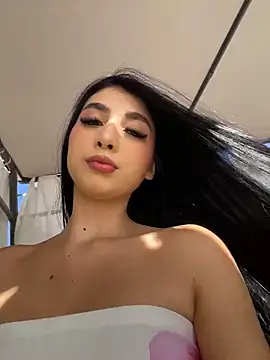 Snapshot of BadLilAngelXXX chatting on May 31, 2026, 1:07 pm BadLilAngelXXX online show from May 31, 2026, 1:07 pm