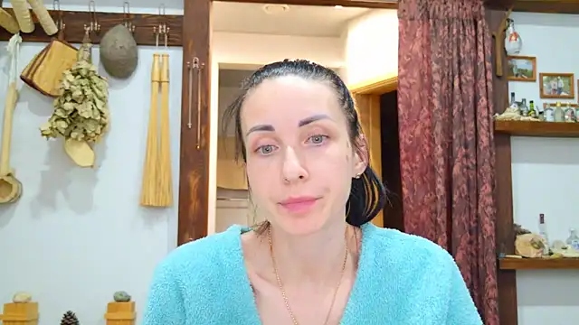 Snapshot of Poorlamb911 chatting on May 3, 2026, 9:43 pm Poorlamb911 online show from May 3, 2026, 9:43 pm