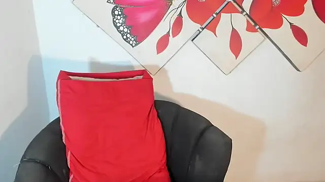 Jesshot bigcock20cm online show from March 16, 2026, 2:50 am