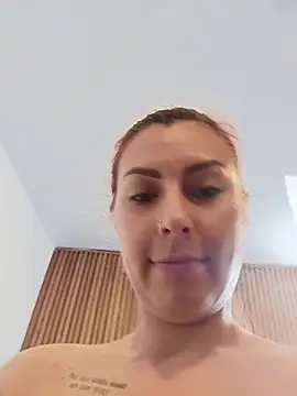 AnnyaEvans online show from July 28, 2026, 6:20 pm