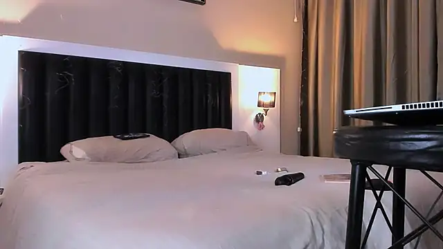 marrena a online show from March 4, 2026, 10:32 am