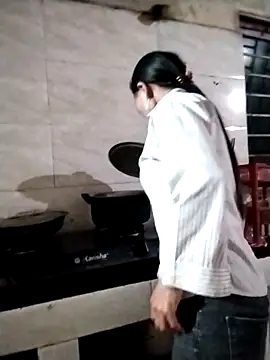 Snapshot of sen1199 chatting on February 26, 2026, 11:31 am sen1199 online show from February 26, 2026, 11:31 am