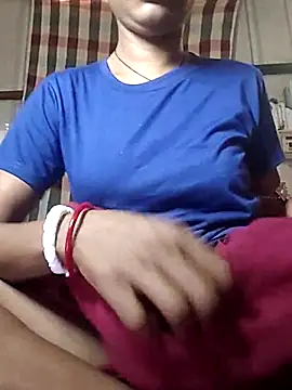 Sweet-runi online show from March 18, 2026, 8:17 am