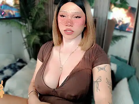 Kelly Mckinney online show from February 10, 2026, 7:45 am