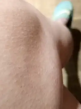 Alinamiss120 online show from March 16, 2026, 5:24 am