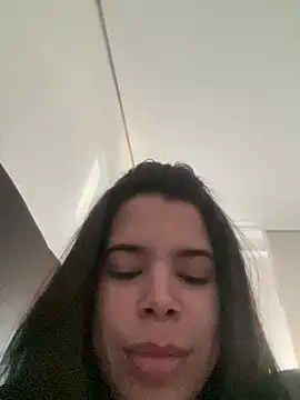 Brigitte01 online show from May 12, 2026, 4:59 pm