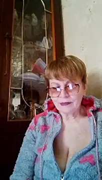 Snapshot of SophieBurns chatting on May 5, 2026, 9:06 am SophieBurns online show from May 5, 2026, 9:06 am