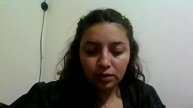Snapshot of MajoArias chatting on March 5, 2026, 4:41 am MajoArias online show from March 5, 2026, 4:41 am