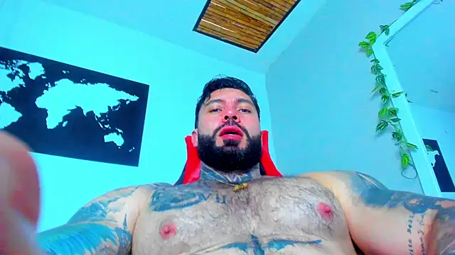 Snapshot of Alessrose chatting on February 27, 2026, 7:58 pm Alessrose online show from February 27, 2026, 7:58 pm