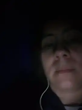 Sophie Tyler online show from May 23, 2026, 5:12 am