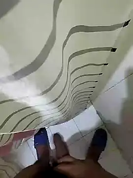 Snapshot of ivanverga14cm chatting on June 7, 2026, 2:27 am ivanverga14cm online show from June 7, 2026, 2:27 am