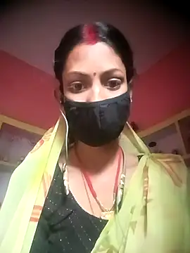 BIG QWEEN NO1 online show from February 8, 2026, 5:44 am