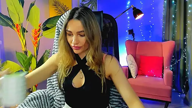 Snapshot of KrisWillis chatting on February 19, 2026, 12:56 pm KrisWillis online show from February 19, 2026, 12:56 pm