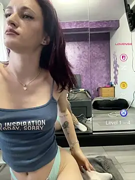 Snapshot of Roxyfoxyyy chatting on May 23, 2026, 5:39 pm Roxyfoxyyy online show from May 23, 2026, 5:39 pm