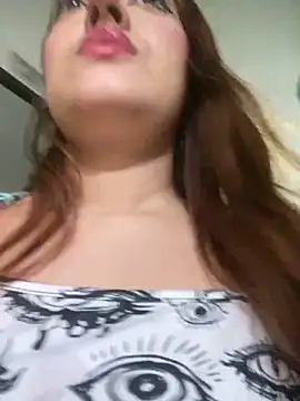 Snapshot of Emily_Harpeer chatting on March 16, 2026, 11:36 am Emily Harpeer online show from March 16, 2026, 11:36 am