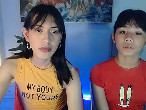 littlemikay online show from July 23, 2026, 1:09 pm