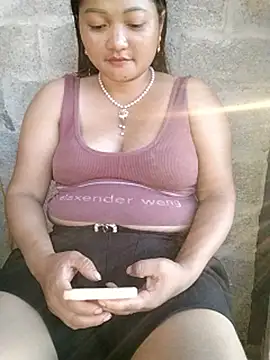 Snapshot of Maiphu246 chatting on May 14, 2026, 10:55 am Maiphu246 online show from May 14, 2026, 10:55 am