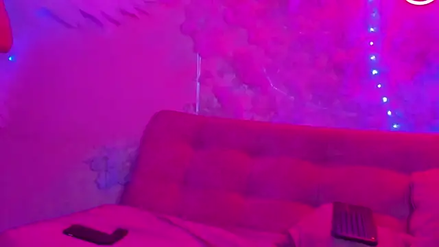 Snapshot of sophia_storm01 chatting on February 13, 2026, 1:40 pm sophia storm01 online show from February 13, 2026, 1:40 pm