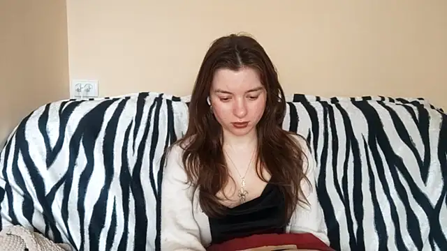 LanitaHemple online show from April 6, 2026, 12:50 pm