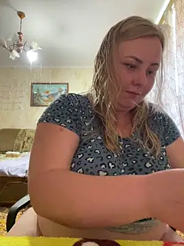 Snapshot of Mommy-girl-Lola chatting on July 2, 2026, 10:54 am Mommy-girl-Lola online show from July 2, 2026, 10:54 am