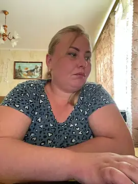 Snapshot of Mommy-girl-Lola chatting on July 7, 2026, 12:31 pm Mommy-girl-Lola online show from July 7, 2026, 12:31 pm