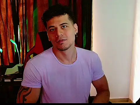 Snapshot of Logan0626 chatting on February 13, 2026, 5:31 pm Logan0626 online show from February 13, 2026, 5:31 pm