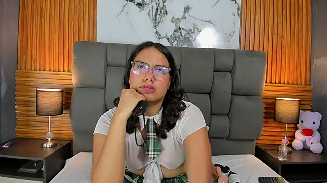  MilaRose  online show from March 31, 2026, 7:47 pm