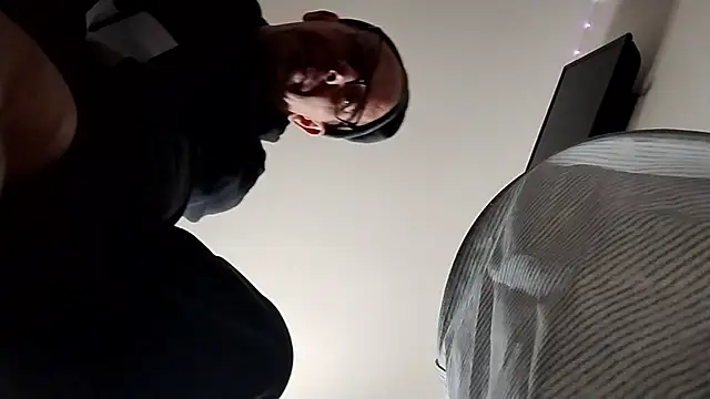 TheCreator42 online show from February 9, 2026, 3:49 pm