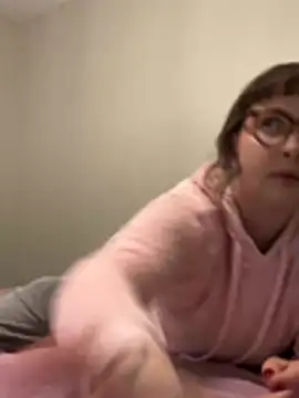 bunnionline online show from February 8, 2026, 6:28 am