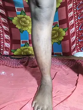 PRIYAGOYAL online show from July 4, 2026, 6:58 pm