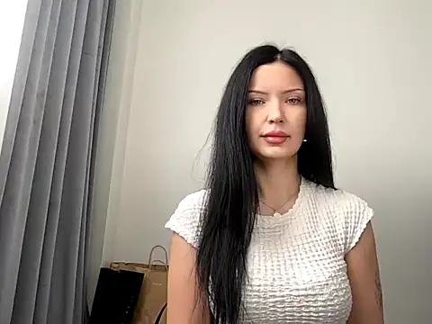 JoanGold online show from April 24, 2026, 6:05 am