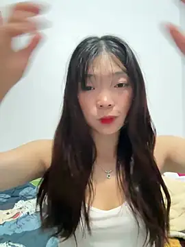 cuty lusy online show from July 27, 2026, 3:35 am