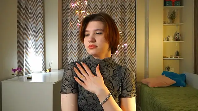 Snapshot of BelleHayton chatting on February 28, 2026, 3:46 pm BelleHayton online show from February 28, 2026, 3:46 pm