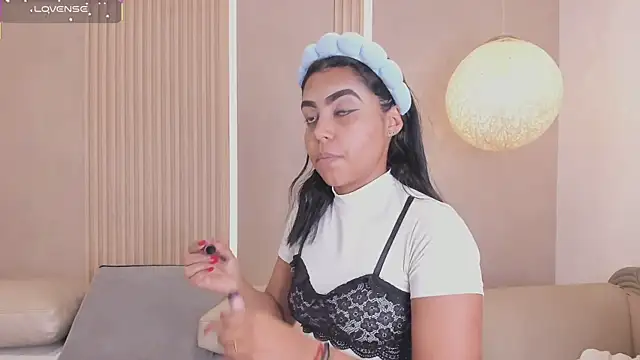 eva lain online show from April 14, 2026, 12:00 pm