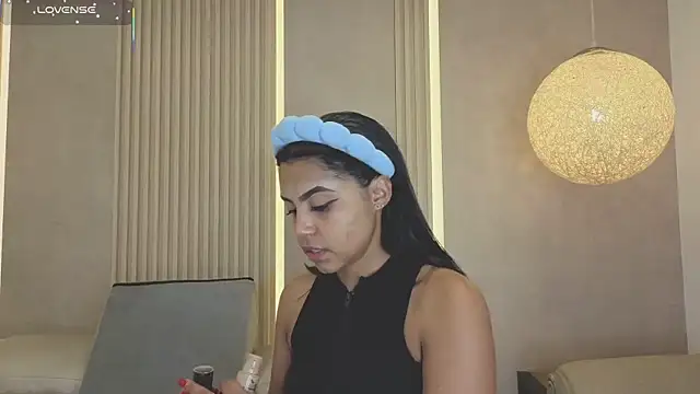 Snapshot of eva_lain chatting on April 21, 2026, 12:00 pm eva lain online show from April 21, 2026, 12:00 pm