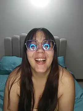 its lauu  online show from March 3, 2026, 3:45 am