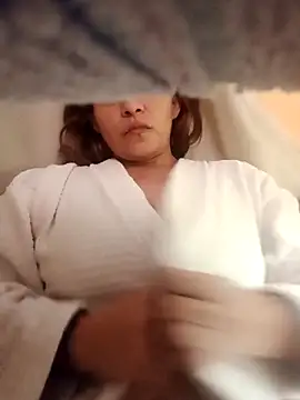 Snapshot of Lindagirlcum chatting on February 7, 2026, 8:56 pm Lindagirlcum online show from February 7, 2026, 8:56 pm