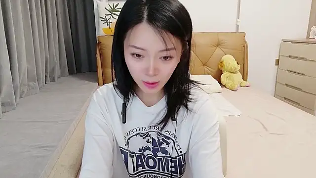 xiaojie jie online show from May 23, 2026, 5:06 pm