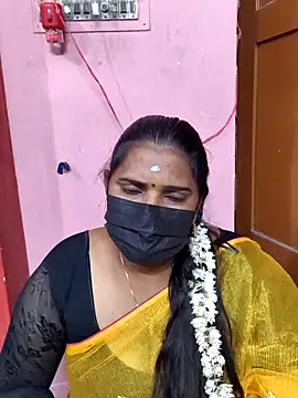 Snapshot of Tamil_uma_69 chatting on February 28, 2026, 6:20 pm Tamil uma 69 online show from February 28, 2026, 6:20 pm